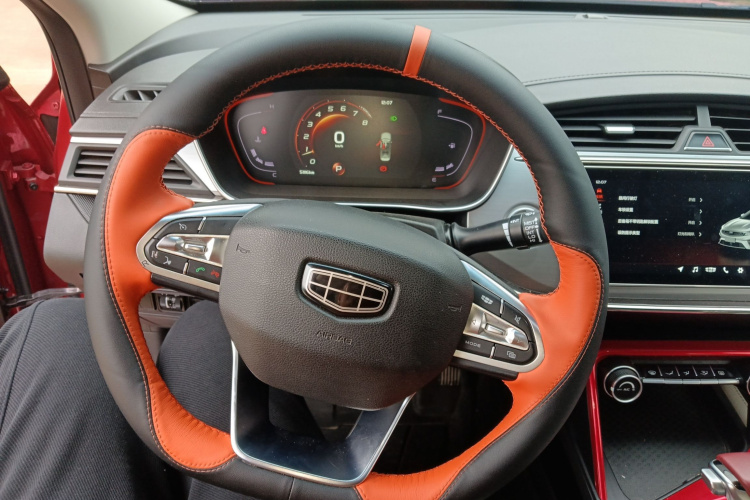 吉利汽车 缤瑞 2018款 14T CVT缤纷版中控内饰13