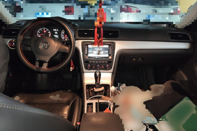 大众 帕萨特 2013款 1.8TSI DSG尊荣版中控内饰7002