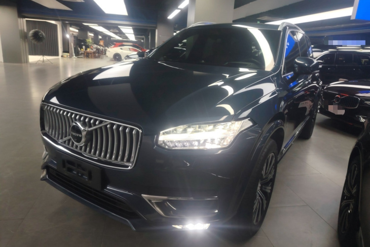 沃尔沃XC90 2021款 B6 智雅豪华版 7座车身外观1