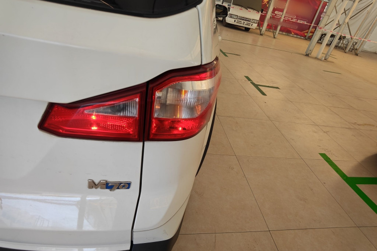 北汽昌河M70 2017款 1.5L 手动豪华舱车身外观6006