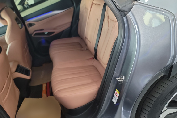 比亚迪 宋L EV 2024款 662km 超越型中控内饰7004