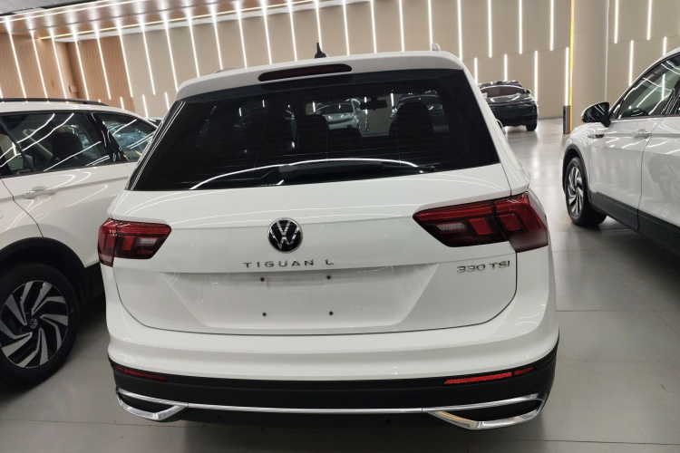 大众 途观L 2023款 330TSI 自动两驱舒享版车身外观6004