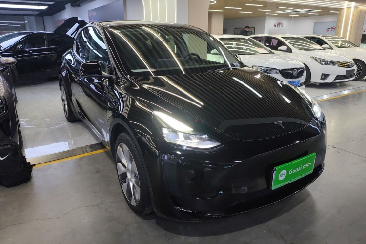 特斯拉 Model Y 2022款 后轮驱动版车身外观6002