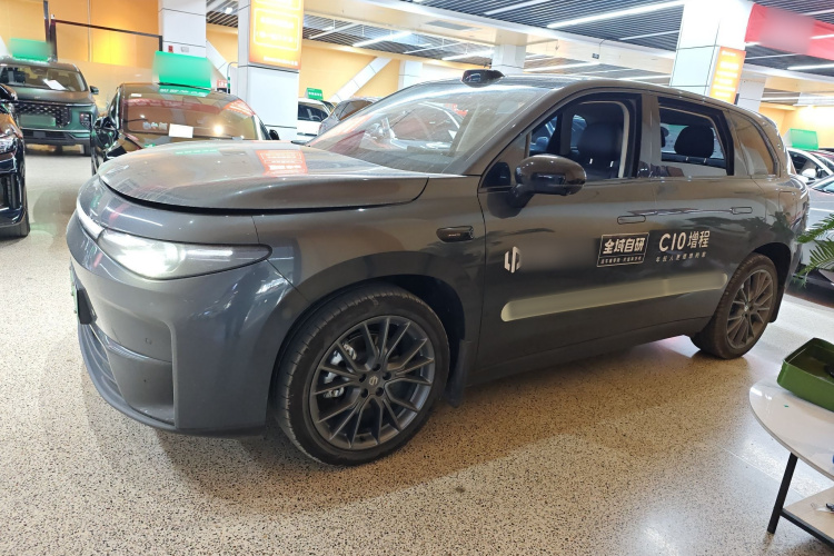 零跑汽车 零跑C10 2024款 210激光雷达版车身外观4