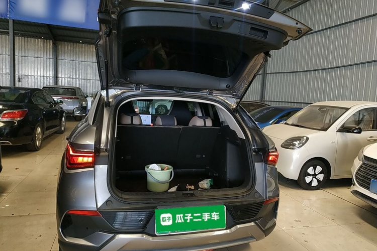 比亚迪 元PLUS 2023款 冠军版 430KM 超越型局部细节23