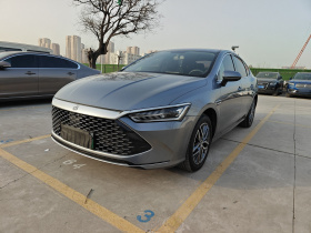 比亚迪 秦PLUS 2021款 DM-i 120KM 尊贵型