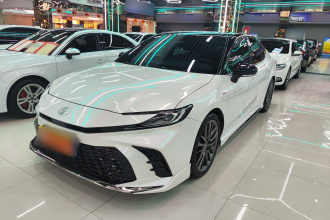 丰田 凯美瑞 2024款 双擎 2.0HXS 运动Plus版