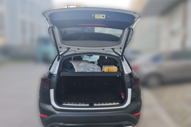 宝马X1 2022款 sDrive20Li 时尚型中控内饰23