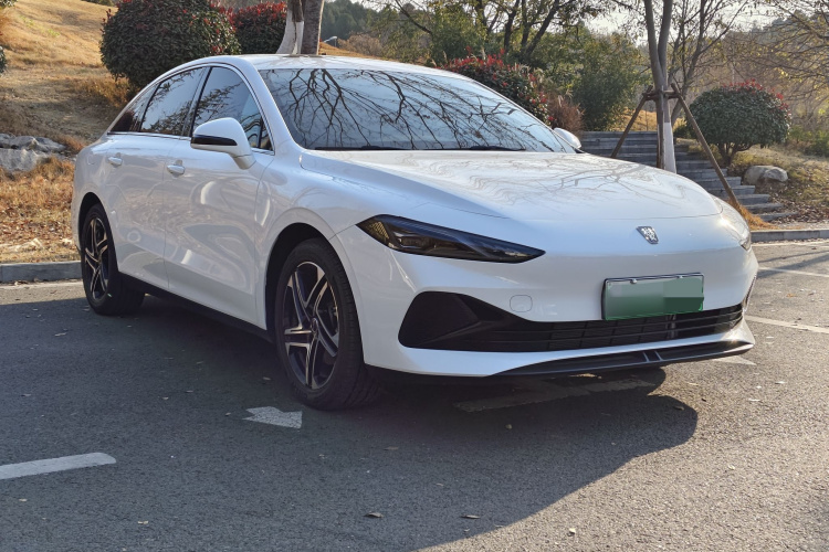 荣威D7 2023款 DMH 125km 超越版车身外观6002