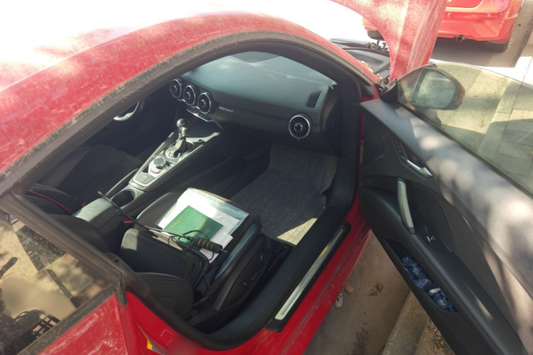 奥迪TT 2015款 TT Coupe 45 TFSI局部细节9005