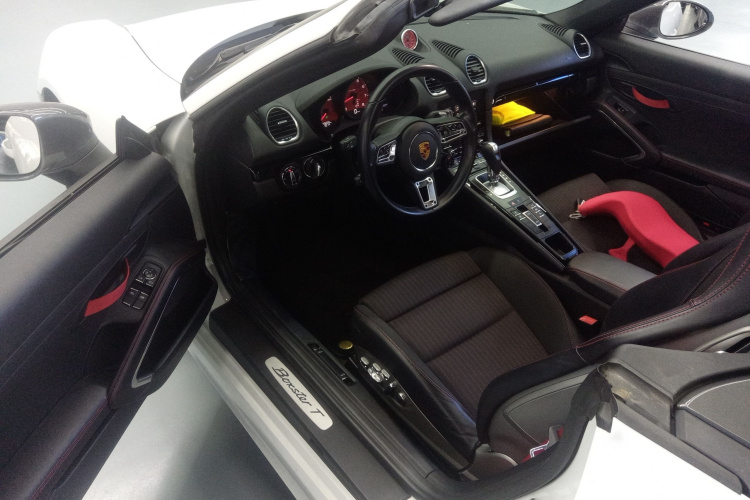 保时捷718 2019款 Boxster T 2.0T中控内饰7003
