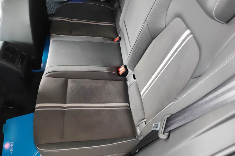 大众 高尔夫 2023款 改款 280TSI DSG R-Line中控内饰21