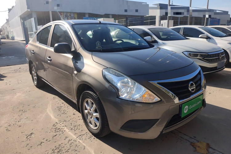 日产 阳光 2015款 1.5XE CVT舒适版车身外观3