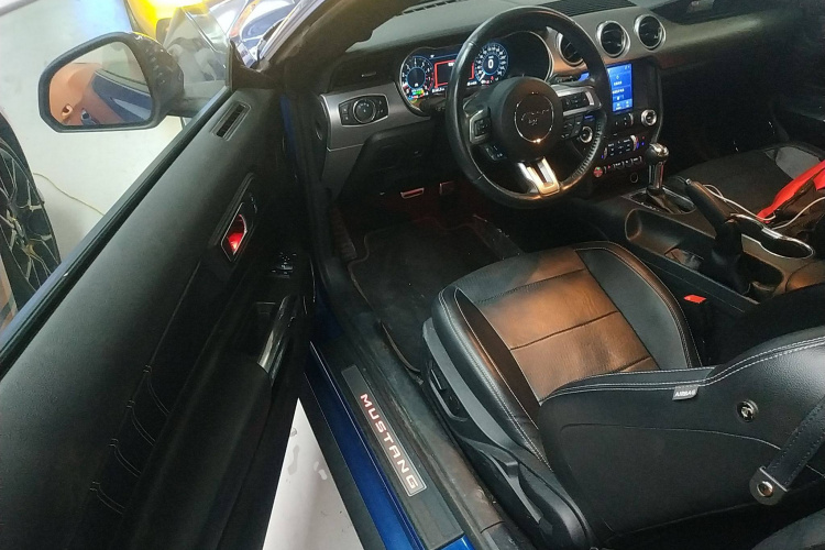 福特 Mustang 2021款 2.3T EcoBoost中控内饰20
