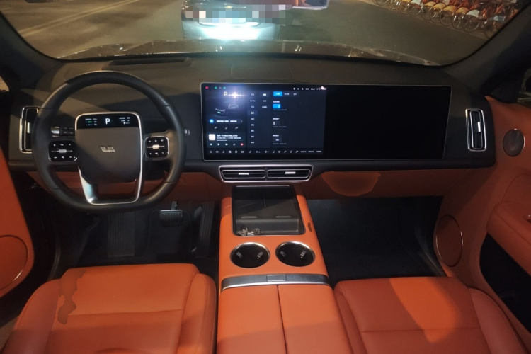 理想汽车 理想L7 2023款 Air中控内饰12