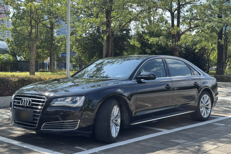 奥迪A8 2013款 A8L 45 TFSI quattro舒适型车身外观6002