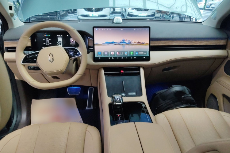 鸿蒙智行 问界M7 2024款 1.5T 智驾四驱Ultra版 5座中控内饰12