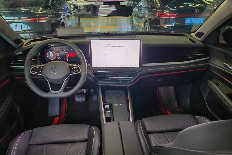 大众 帕萨特 2025款 Pro 380TSI 龙运版中控内饰7003