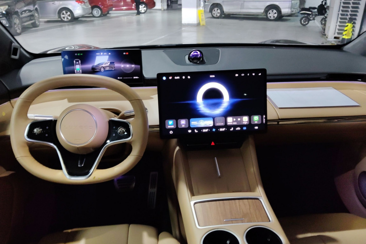 鸿蒙智行 智界R7 2024款 纯电 802km Max中控内饰7002