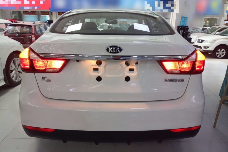 起亚K3 2016款 1.6L 手动GL车身外观6004