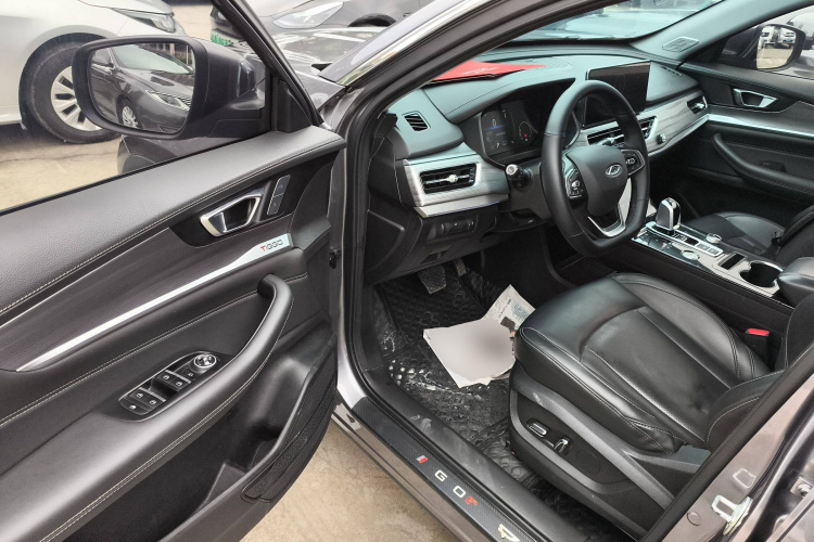 奇瑞 瑞虎8 2021款 鲲鹏版 290TGDI 自动逐风+版中控内饰7003