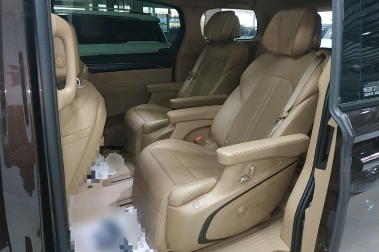 别克GL8 2021款 ES陆尊 653T 豪华型中控内饰21