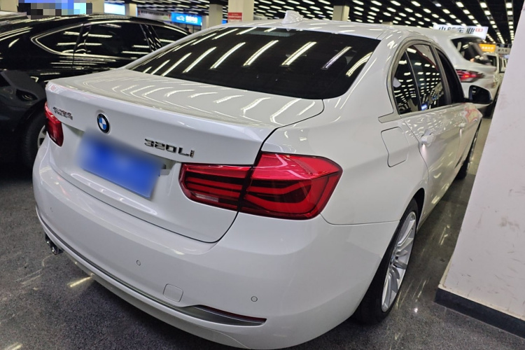 宝马3系 2018款 320Li 时尚型车身外观6005