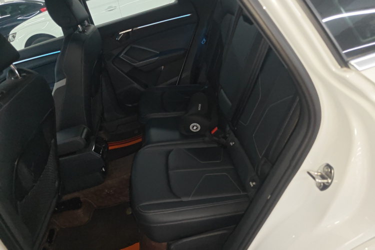奥迪Q3 2024款 35 TFSI 时尚动感型中控内饰21