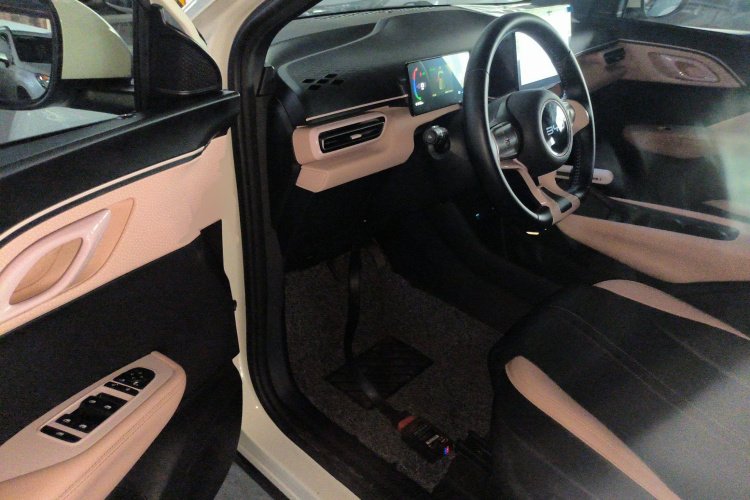 比亚迪 海鸥 2024款 荣耀版 405km 飞翔版中控内饰7003