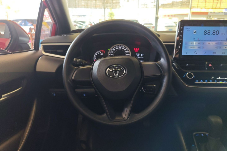 丰田 雷凌 2019款 185T CVT进取版 国VI局部细节13