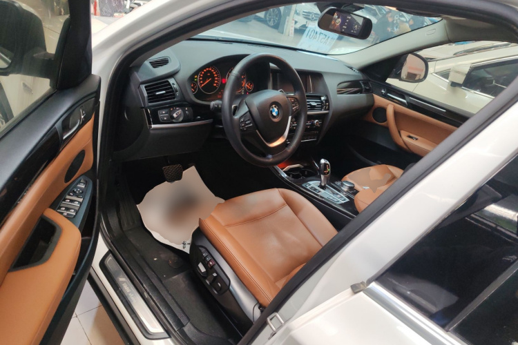 宝马X4 2014款 xDrive20i X设计套装中控内饰7003