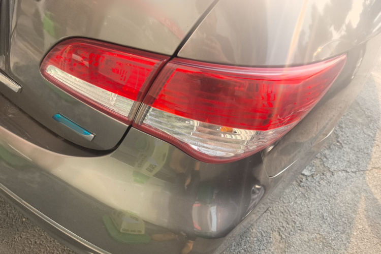 日产 轩逸 2012款 经典 1.6XE 手动舒适版局部细节9005