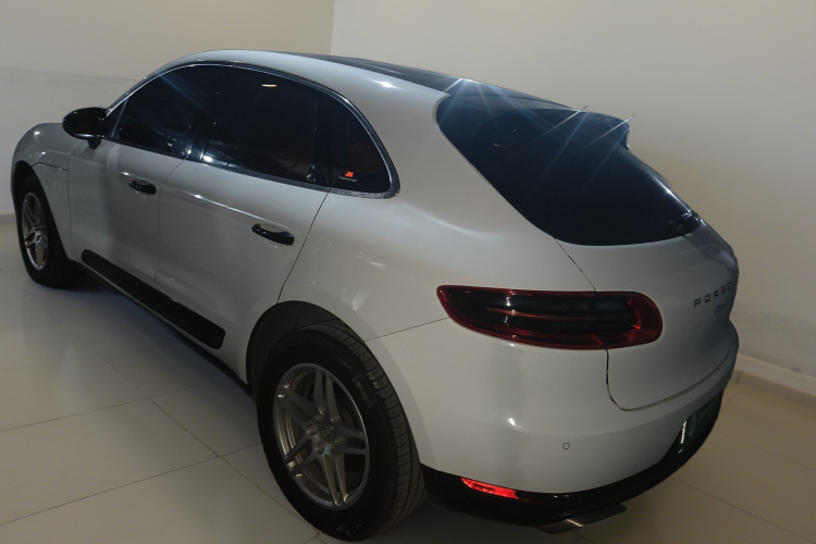 保时捷 2017款  Macan 2.0T车身外观5