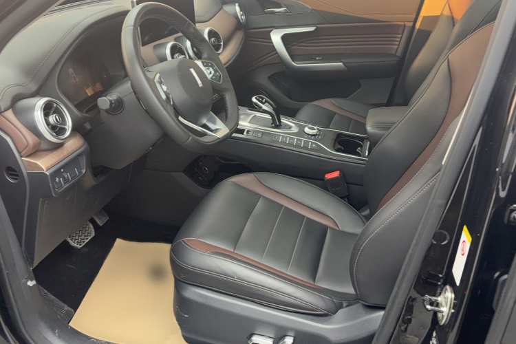 魏牌 VV5 2020款 1.5T 两驱智先锋局部细节19