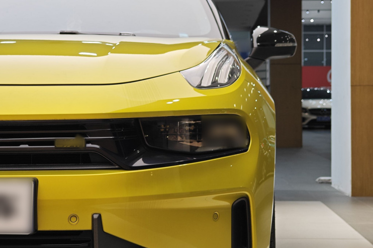 领克03 2021款 03+ 2.0TD 自动驭风版局部细节36