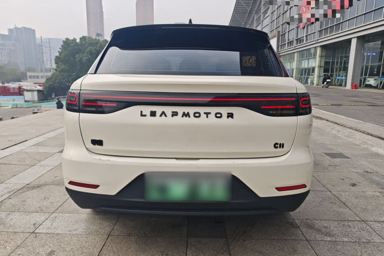 零跑汽车 零跑C11 2023款 增程 300智享版车身外观6004