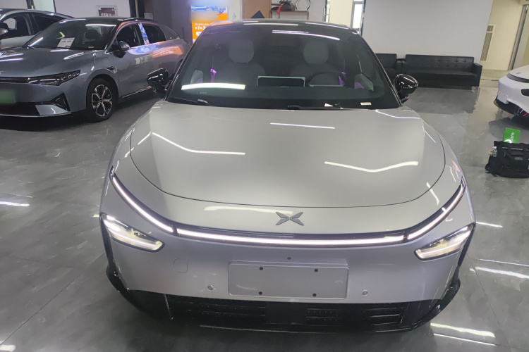 小鹏P7+ 2024款 长续航 Max车身外观2