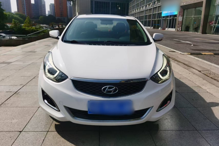 现代 朗动 2016款 1.6L 自动尊贵型车身外观6006