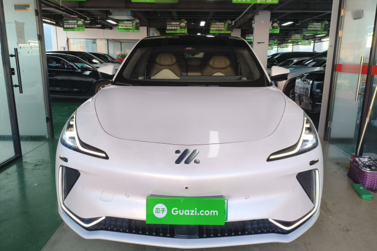 智己汽车 智己LS7 2023款 100kWh Lux后驱版车身外观2