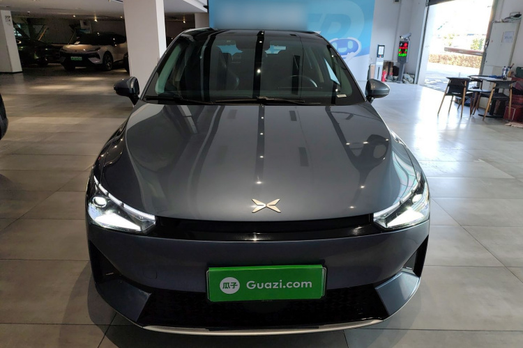 小鹏P5 2021款 460G+车身外观2