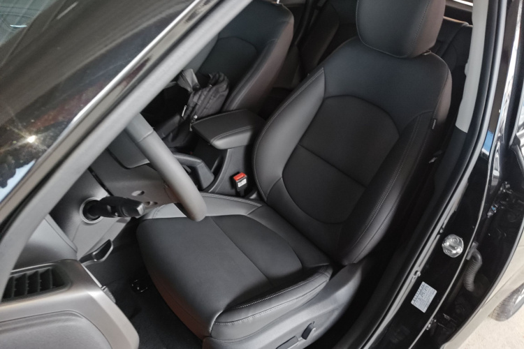 北京现代ix35 2019款 2.0L 自动两驱智勇·畅享版 国VI中控内饰19