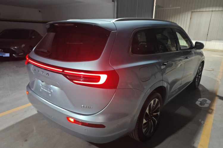 鸿蒙智行 问界M7 2024款 1.5T 智驾后驱Pro版 5座车身外观6005