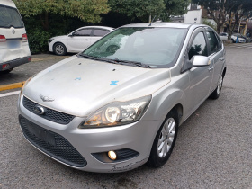 福特 福克斯 2013款 两厢经典 1.8L 手动基本型