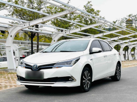 丰田 卡罗拉双擎E+ 2019款 1.8L E-CVT领先版