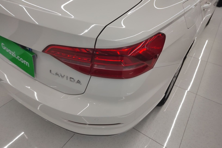 大众 朗逸 2021款 1.5L 自动舒适版车身外观9