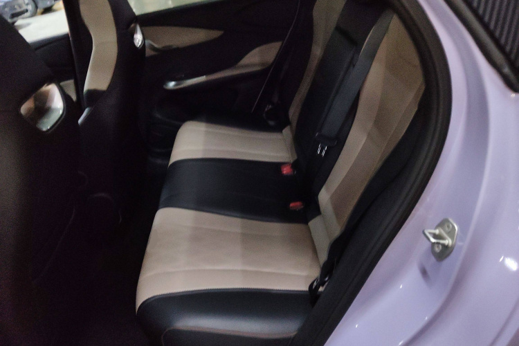 比亚迪 海豚 2023款 420km 时尚版中控内饰21