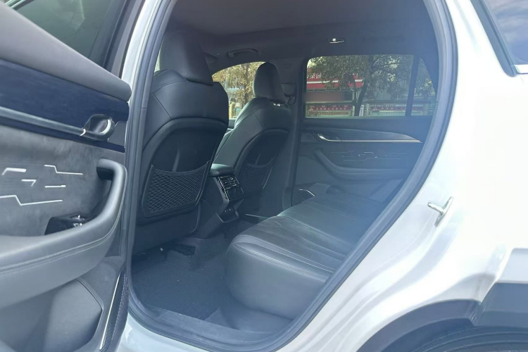 吉利汽车 星越L 2024款 2.0TD 高功自动两驱天际版中控内饰21