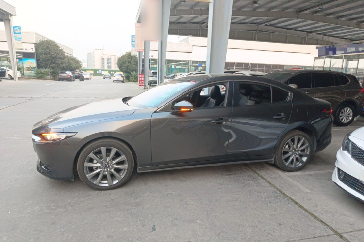 马自达3 昂克赛拉 2023款 2.0L 自动质雅版车身外观4