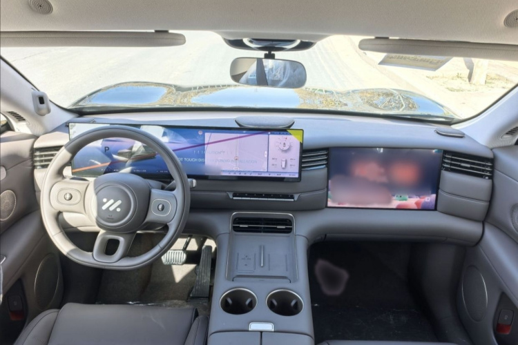 智己汽车 智己LS6 2026款 纯电 Max中控内饰7001