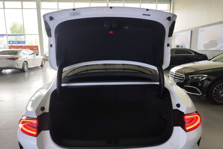 小米汽车 小米SU7 2024款 后驱长续航智驾版机舱底盘23